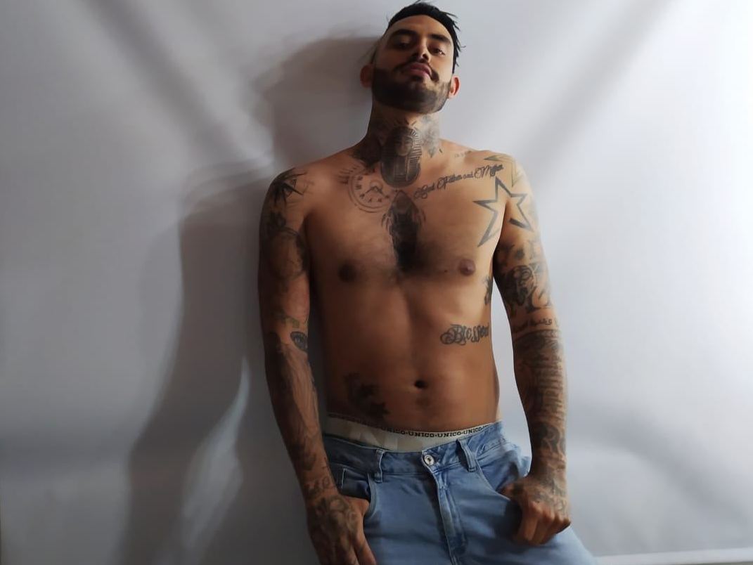Chris_Jhonsson cam model profile picture 