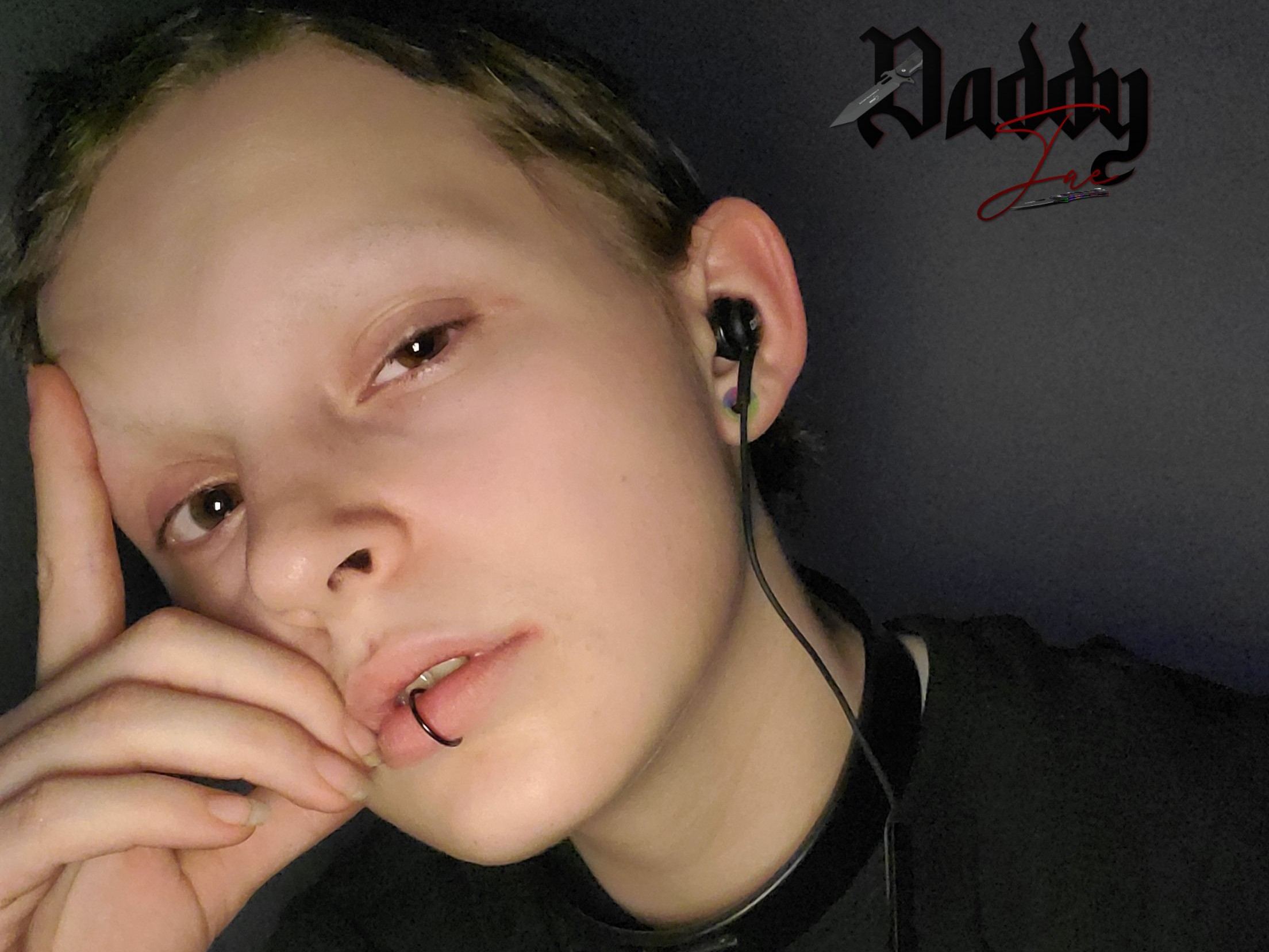 jae_roberts profilbild på webbkameramodell 
