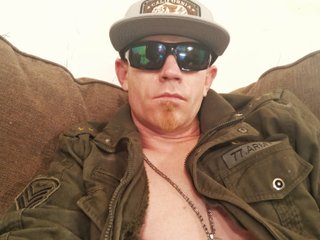 Simonsways99 profilbild på webbkameramodell 