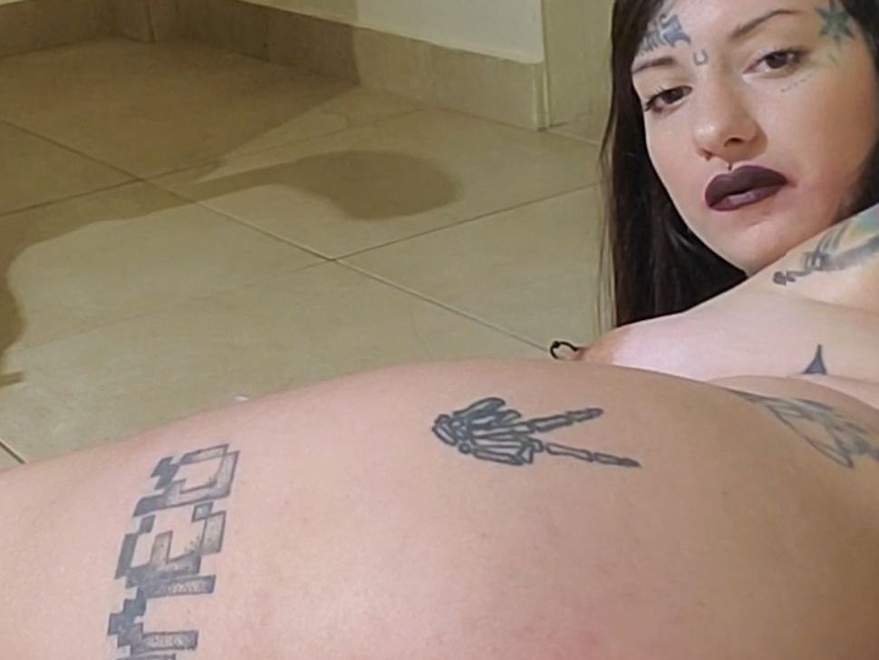 Image de profil du modèle de webcam Inked_demon