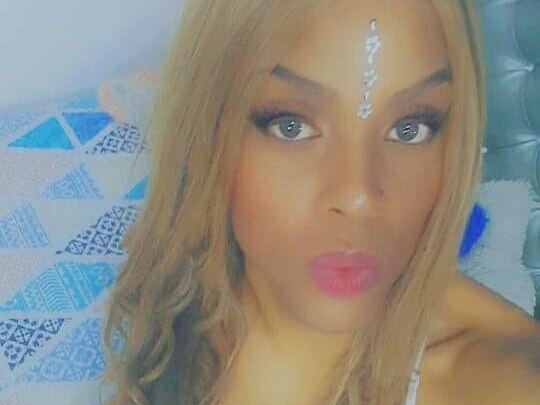 Image de profil du modèle de webcam kendall_dooll
