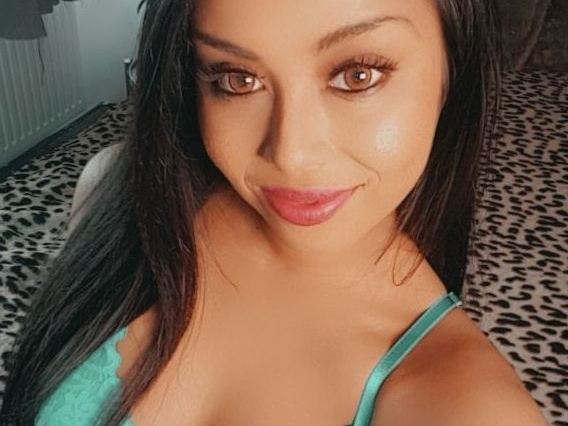 KikiiBlaze profilbild på webbkameramodell 