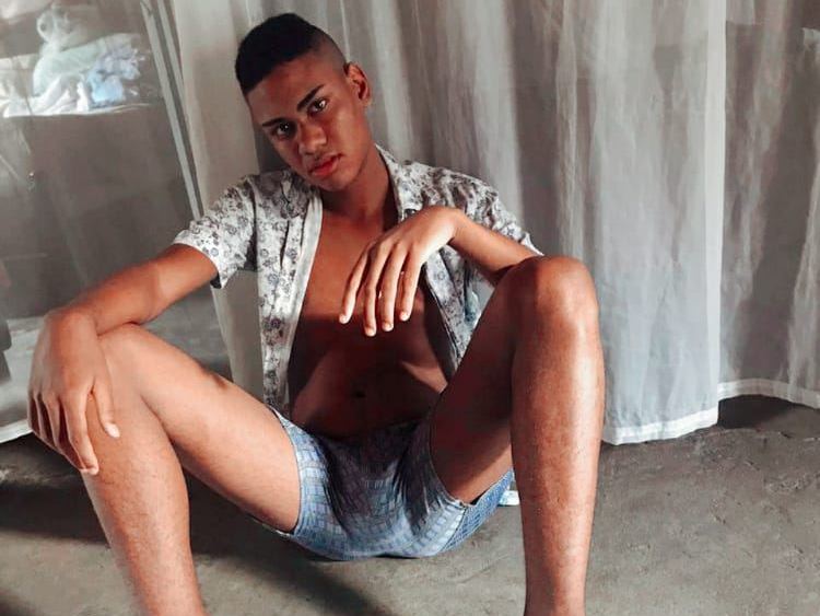 Image de profil du modèle de webcam angel_jhonsons
