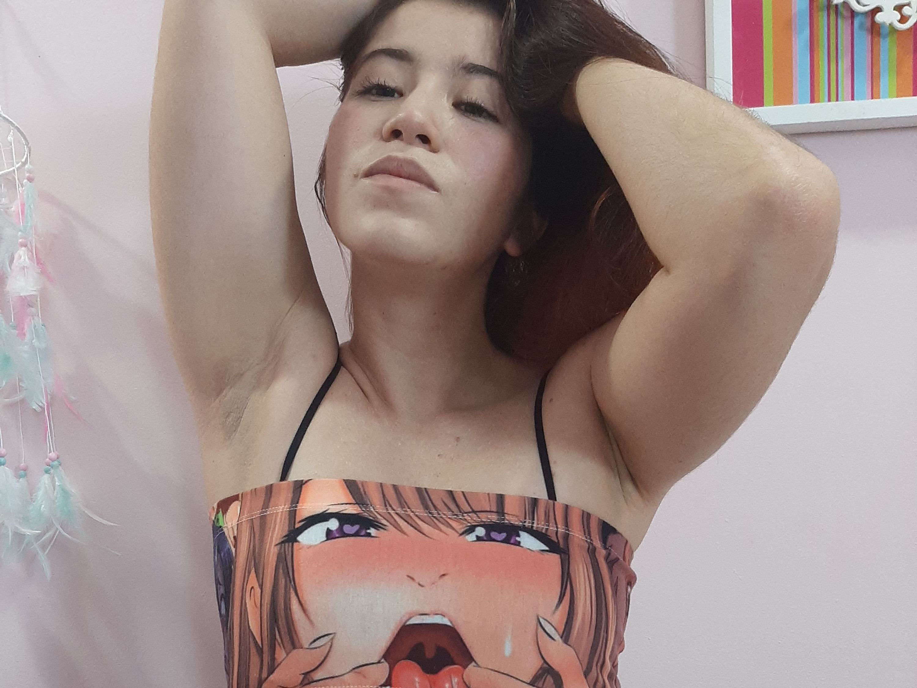 Image de profil du modèle de webcam roxannepussy