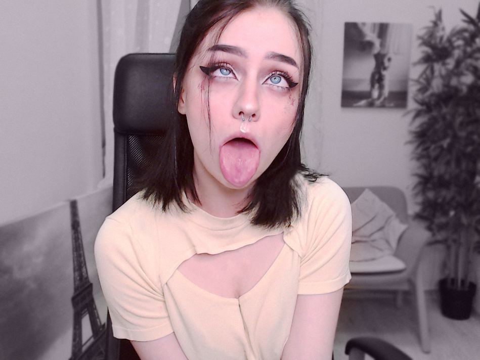 KitsuHot profilbild på webbkameramodell 