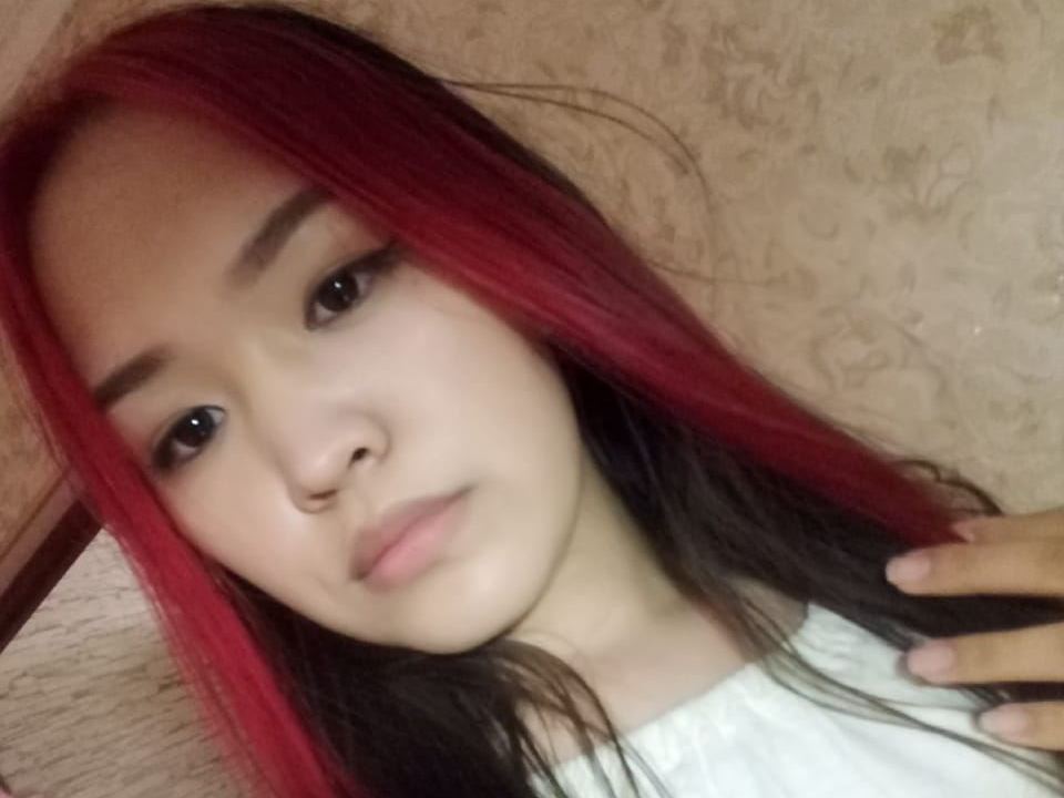 Lin_Lin profilbild på webbkameramodell 