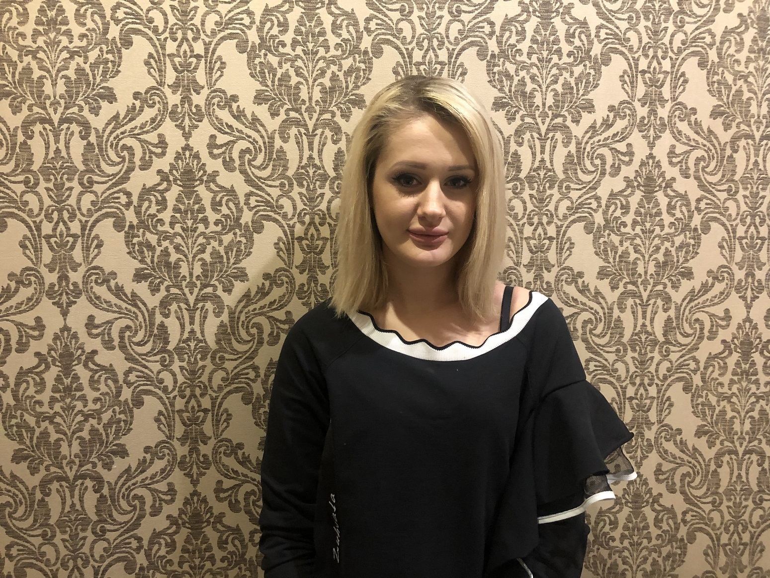 Profilbilde av AriaJules webkamera modell