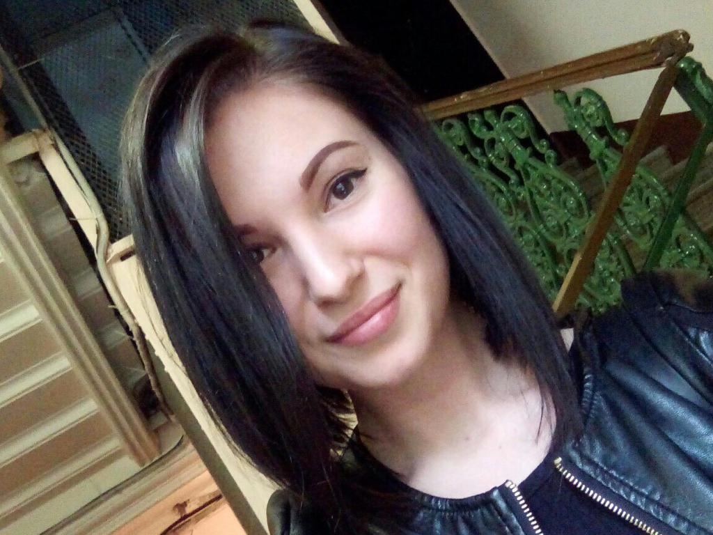 Alice_Bless profielfoto van cam model 