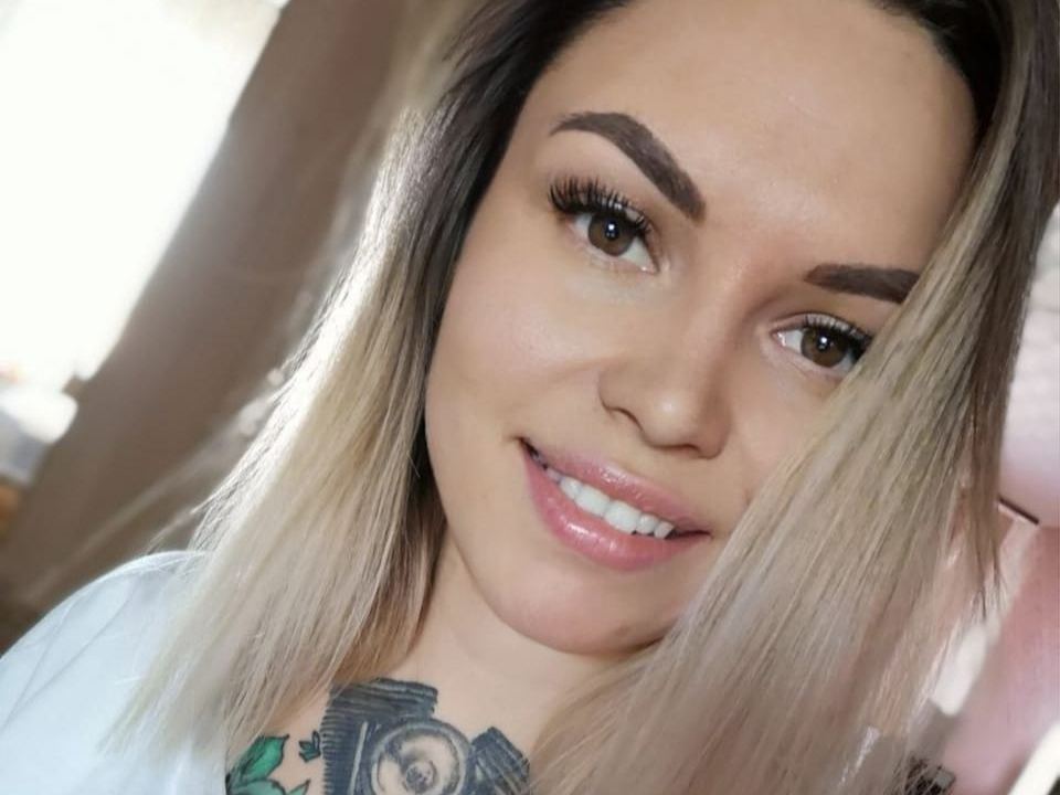 VickyKiss19 immagine del profilo del modello di cam
