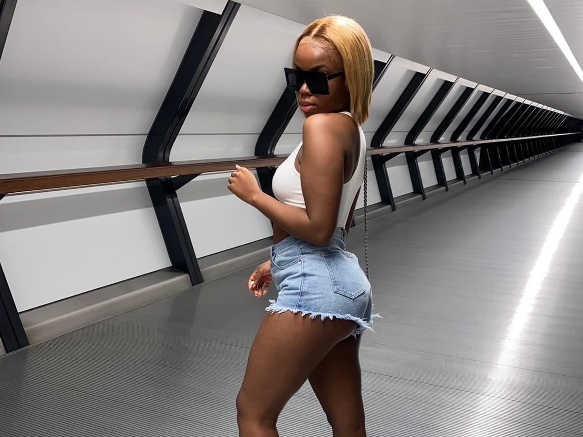 Image de profil du modèle de webcam MichelleGoldenXX