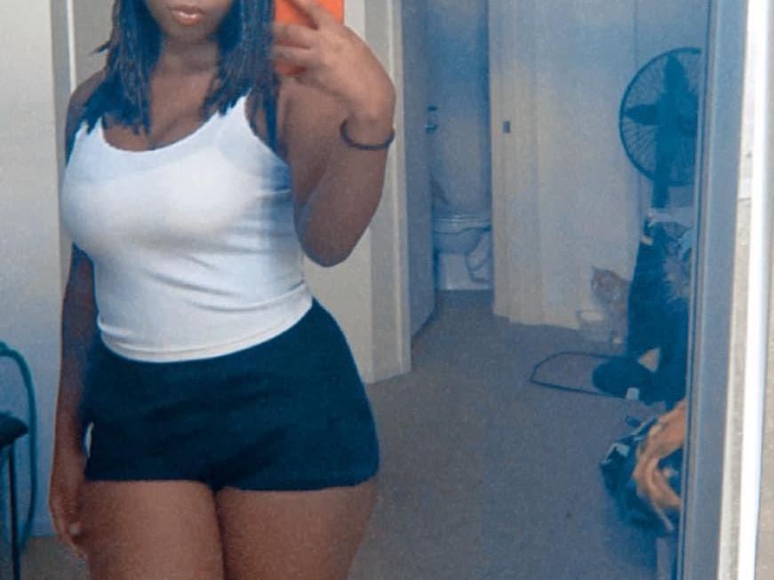 Image de profil du modèle de webcam ih8joy4life