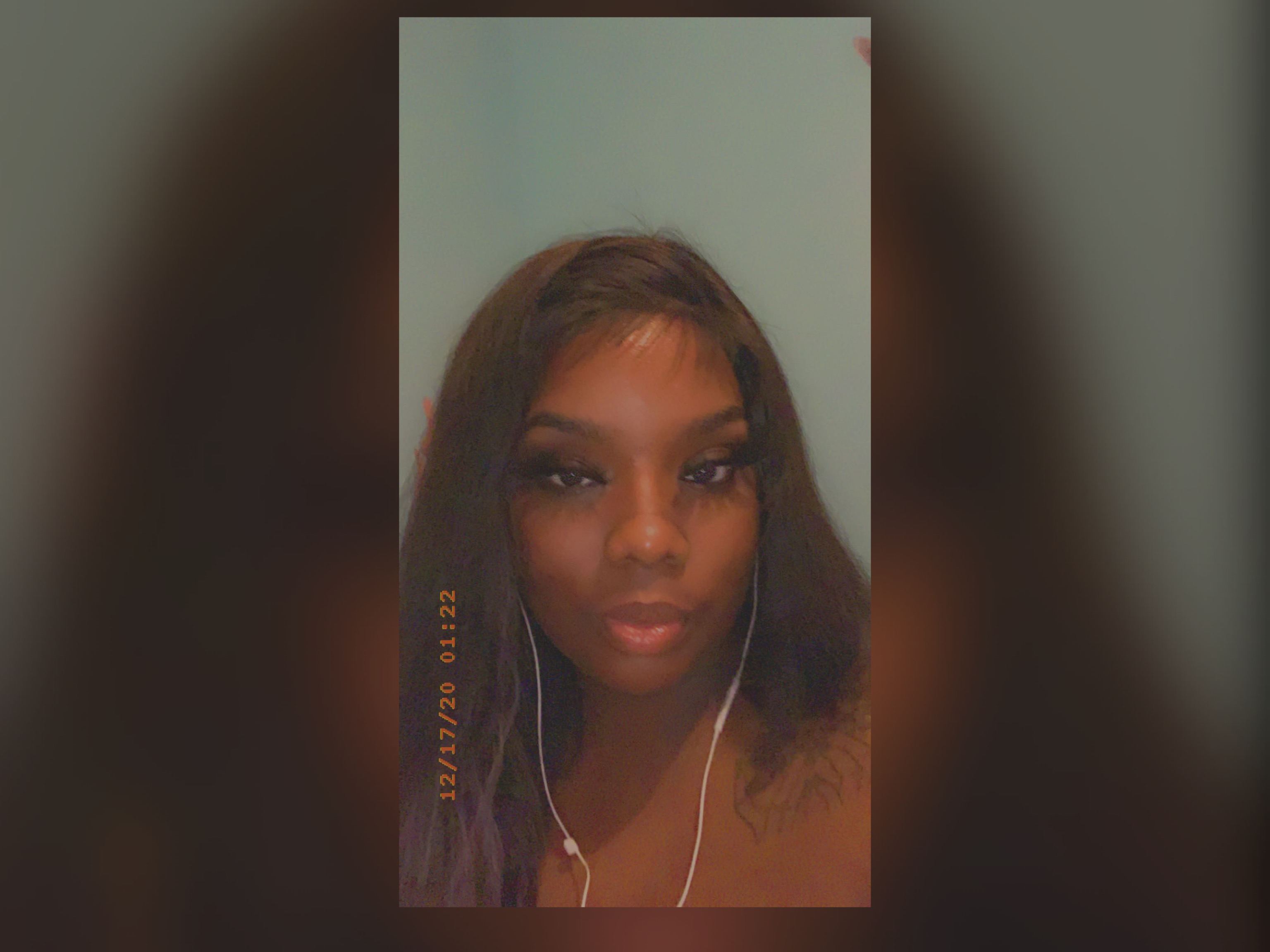 Image de profil du modèle de webcam SusieVuitton
