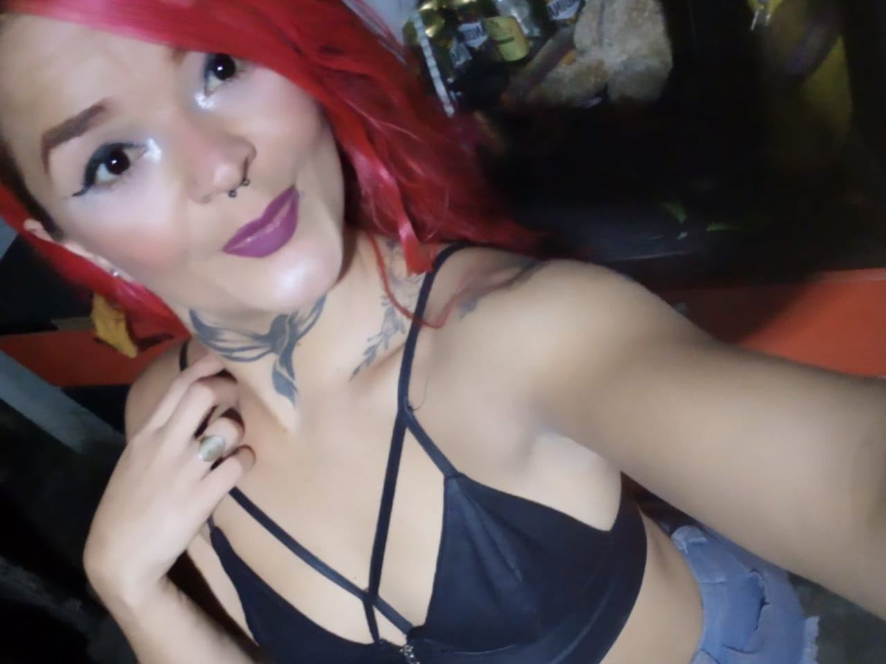 EimmyYacksonn profielfoto van cam model 