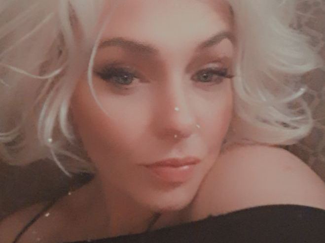 Imagen de perfil de modelo de cámara web de MistressNaomiCash