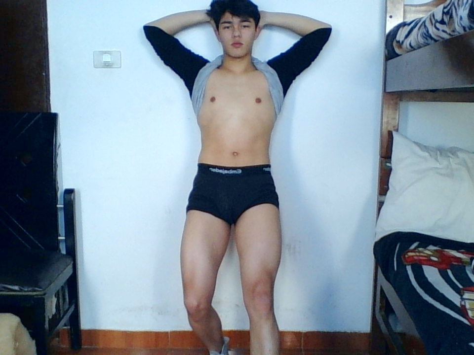 Imagen de perfil de modelo de cámara web de Romeo_Boss