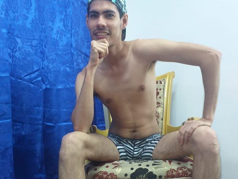 alanwet cam model profile picture 