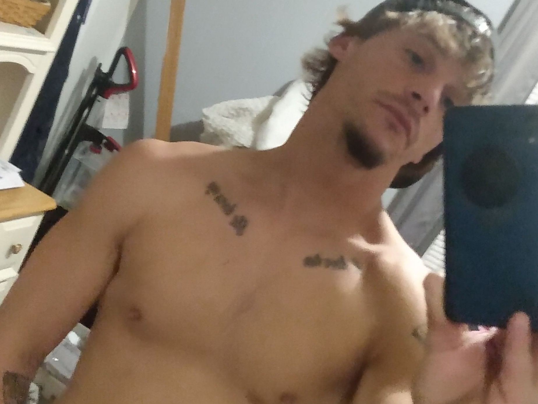 Image de profil du modèle de webcam Kozziekock
