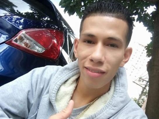Image de profil du modèle de webcam Harry_Owens