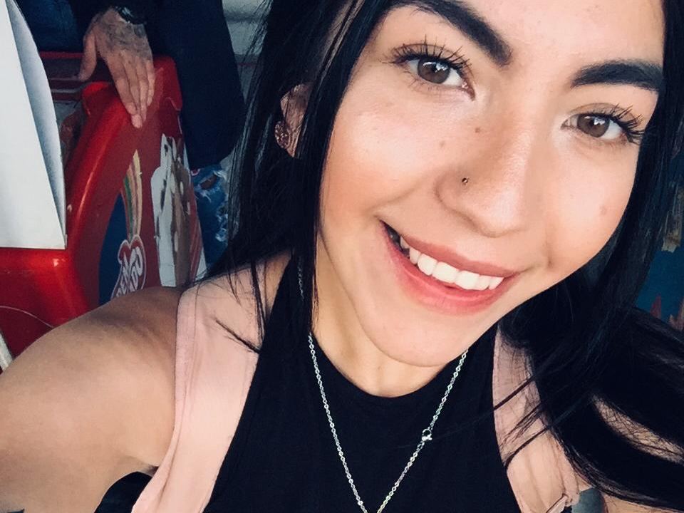 Image de profil du modèle de webcam AlejaBanks