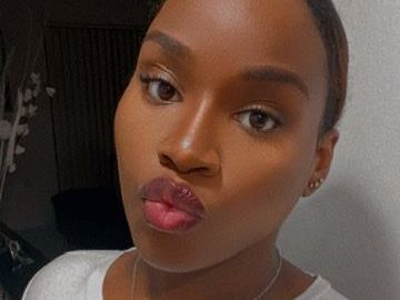 Image de profil du modèle de webcam AmberRacquelxo