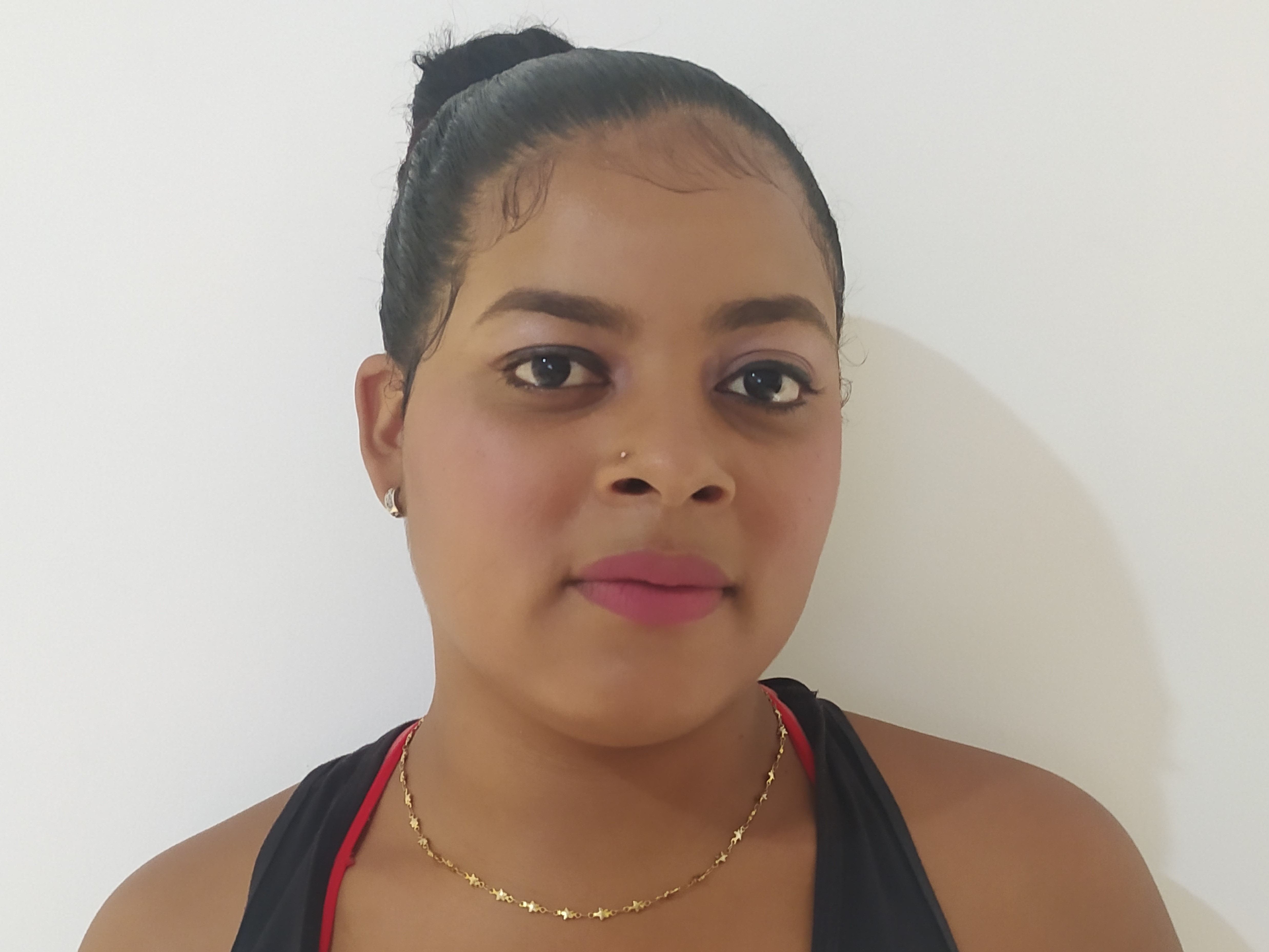 Zenaidagip profielfoto van cam model 