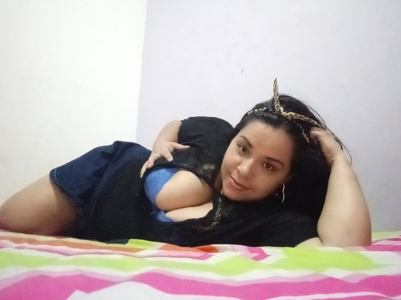 Image de profil du modèle de webcam veryhot21