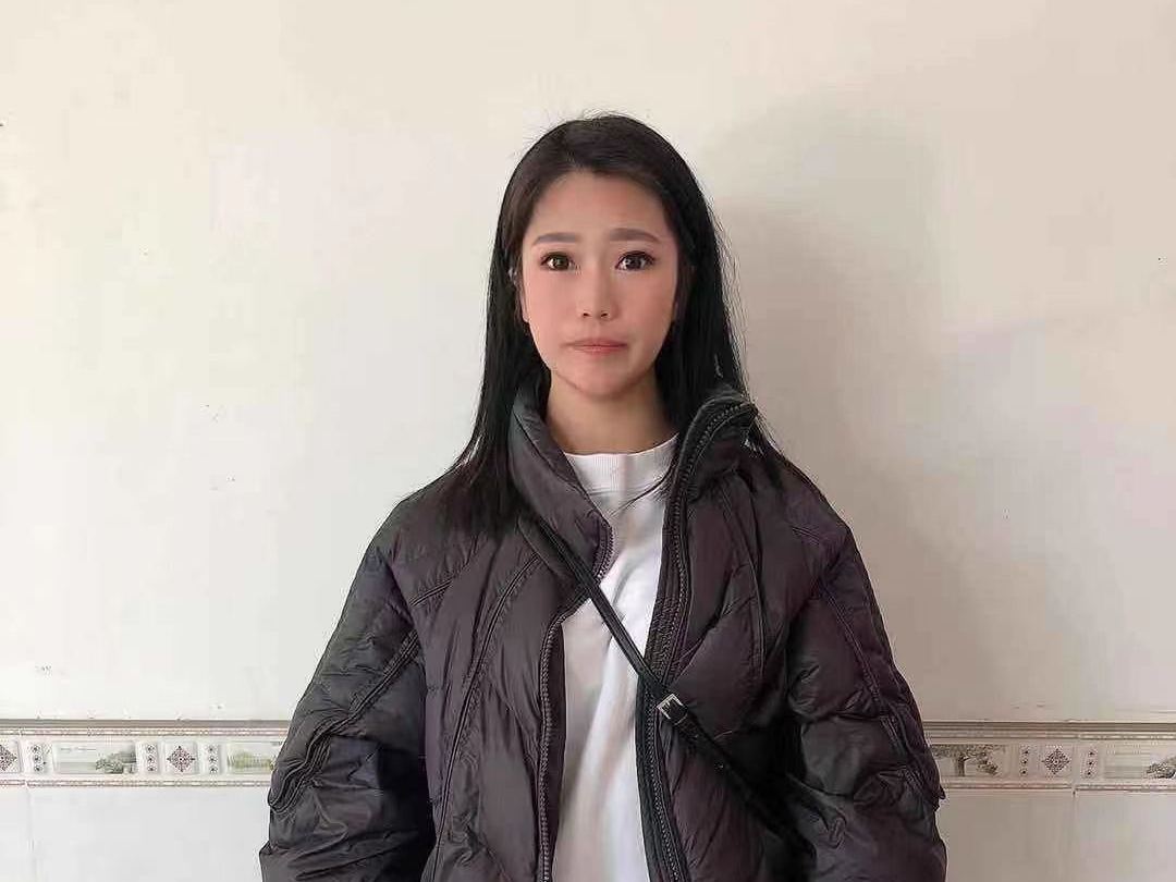 lizihan cam model profile picture 