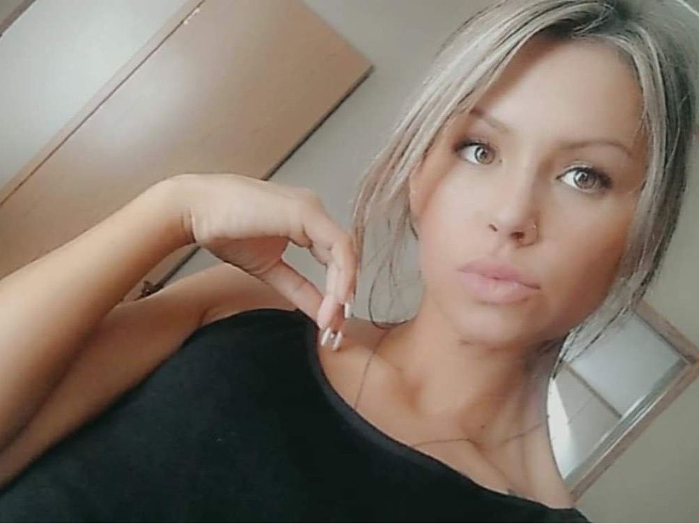 SugarHoneyyy profilbild på webbkameramodell 