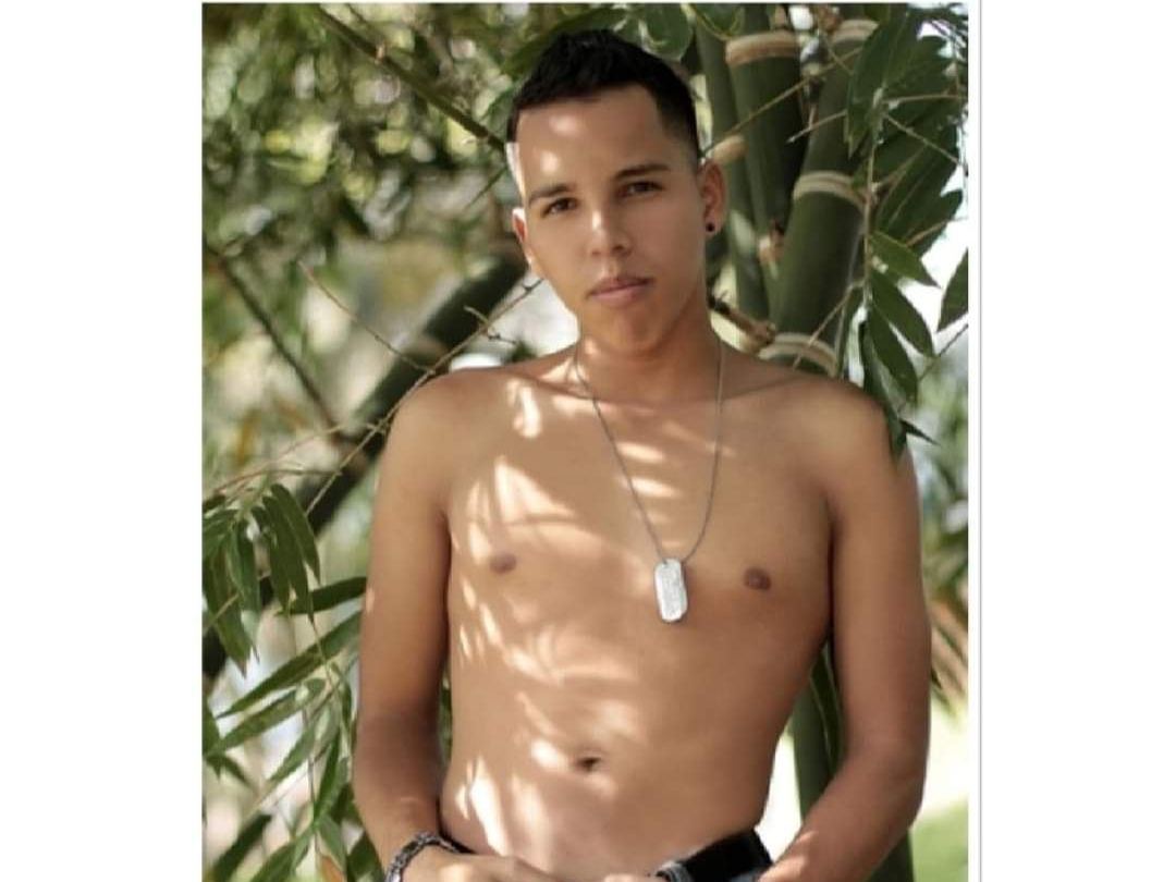 Logan_Tasty immagine del profilo del modello di cam