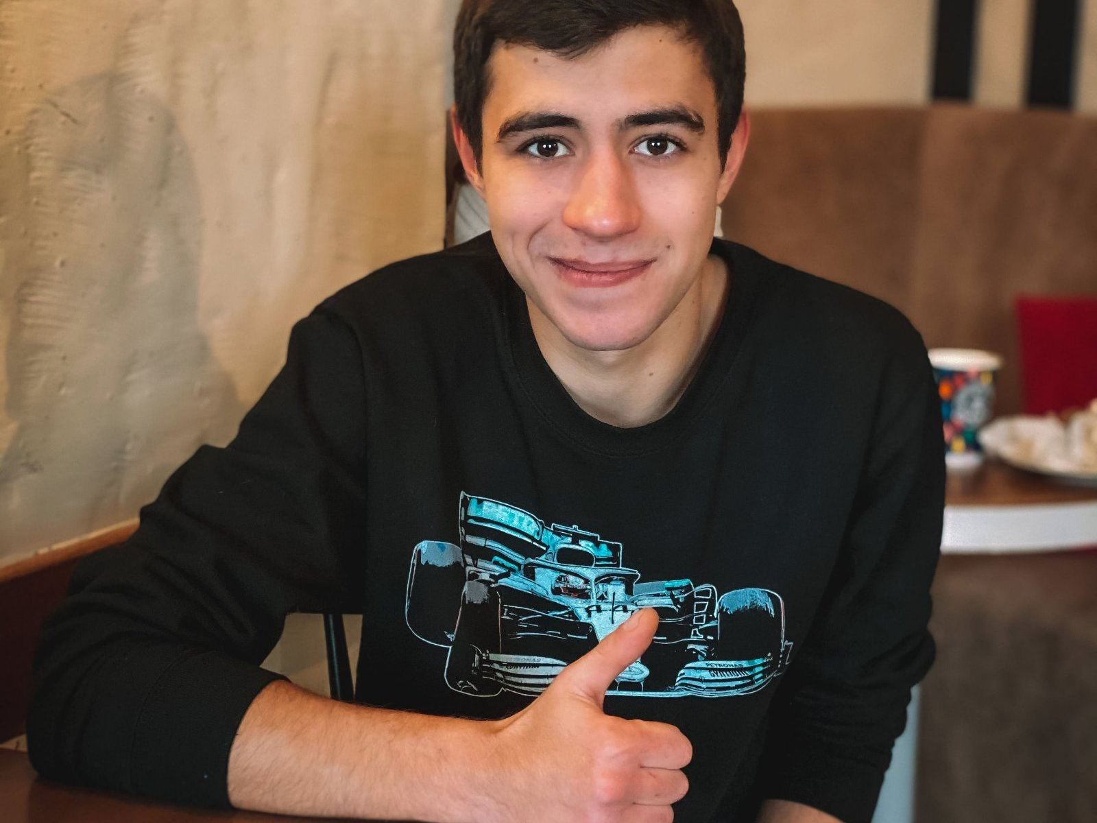 CharlesRedhot profielfoto van cam model 