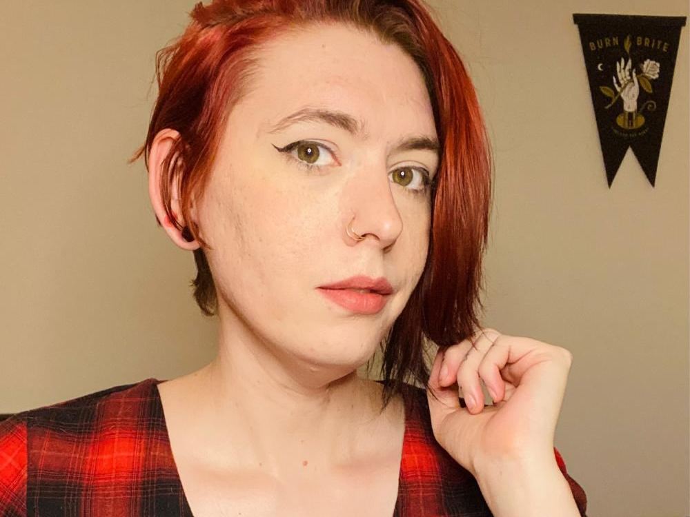 Image de profil du modèle de webcam Harper_J