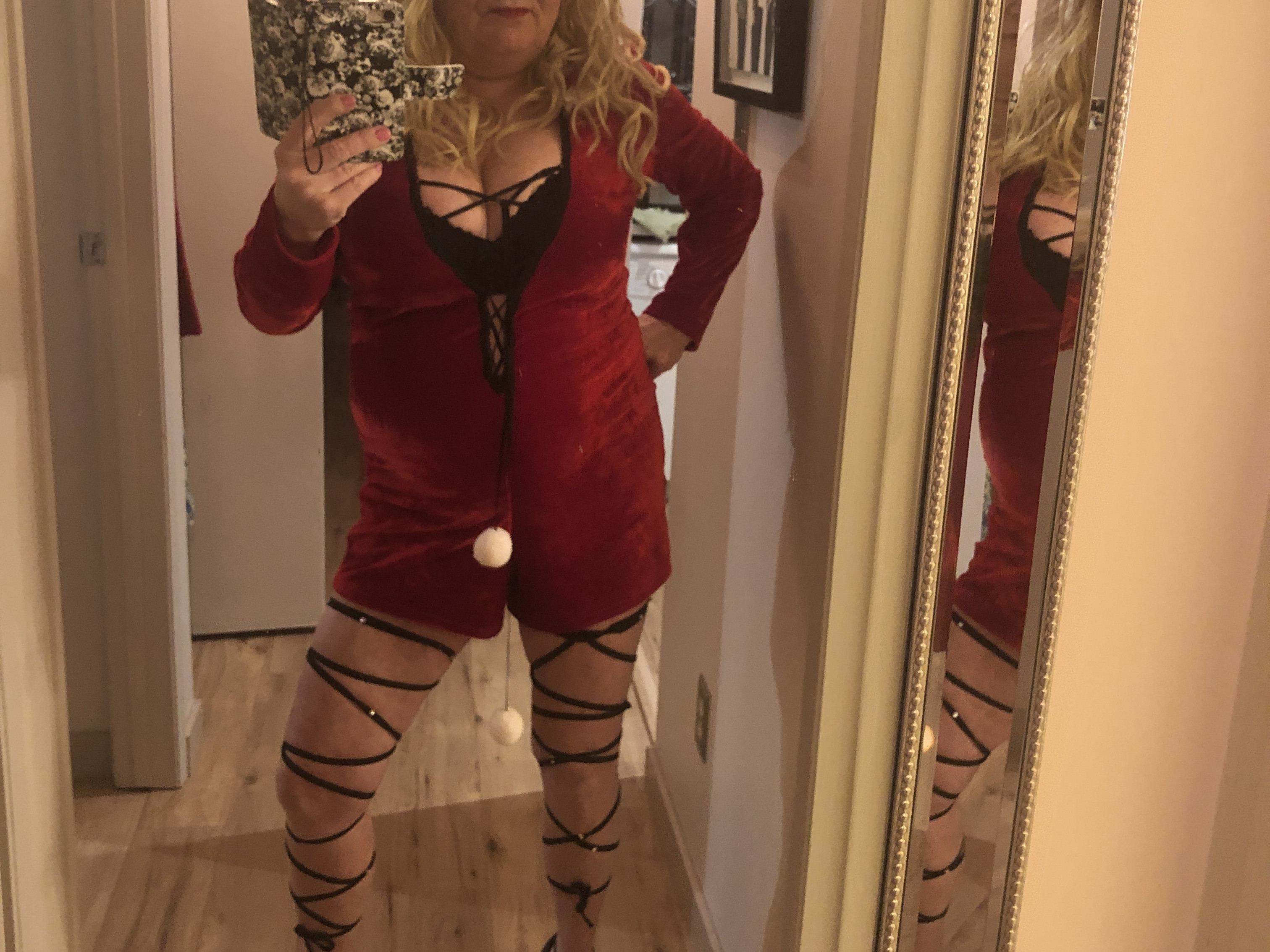 Sweetlucyxxx profilbild på webbkameramodell 