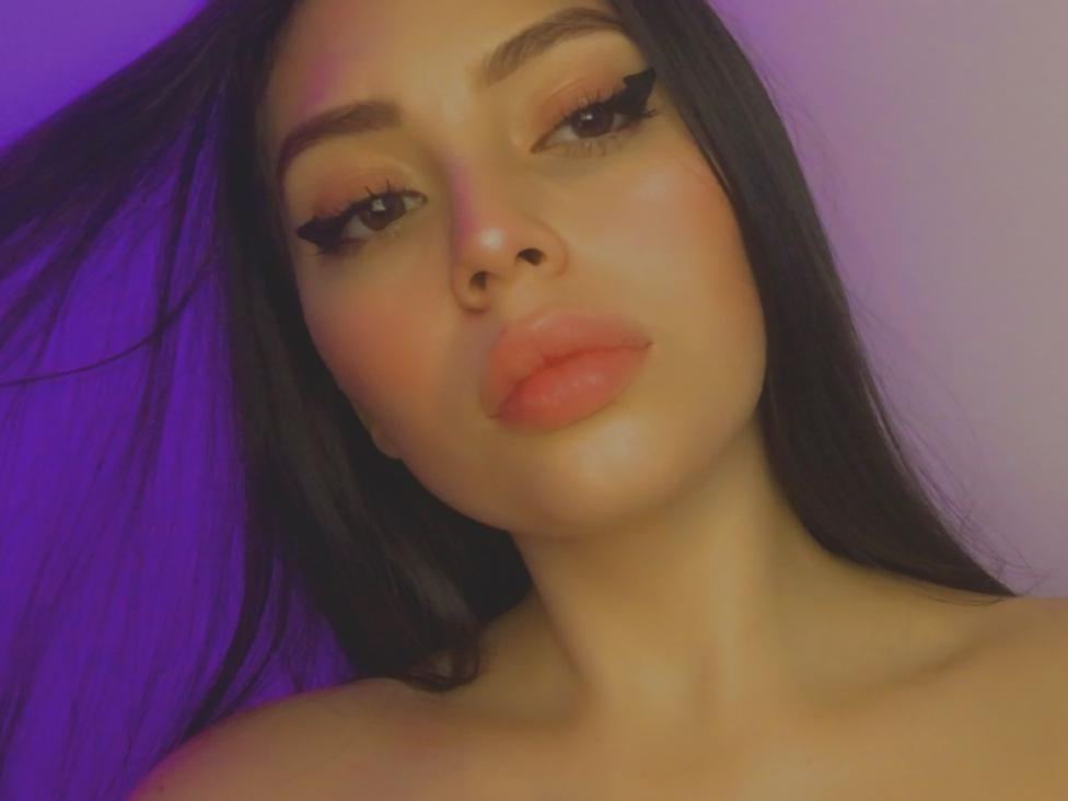 Imagen de perfil de modelo de cámara web de crystalsweet18