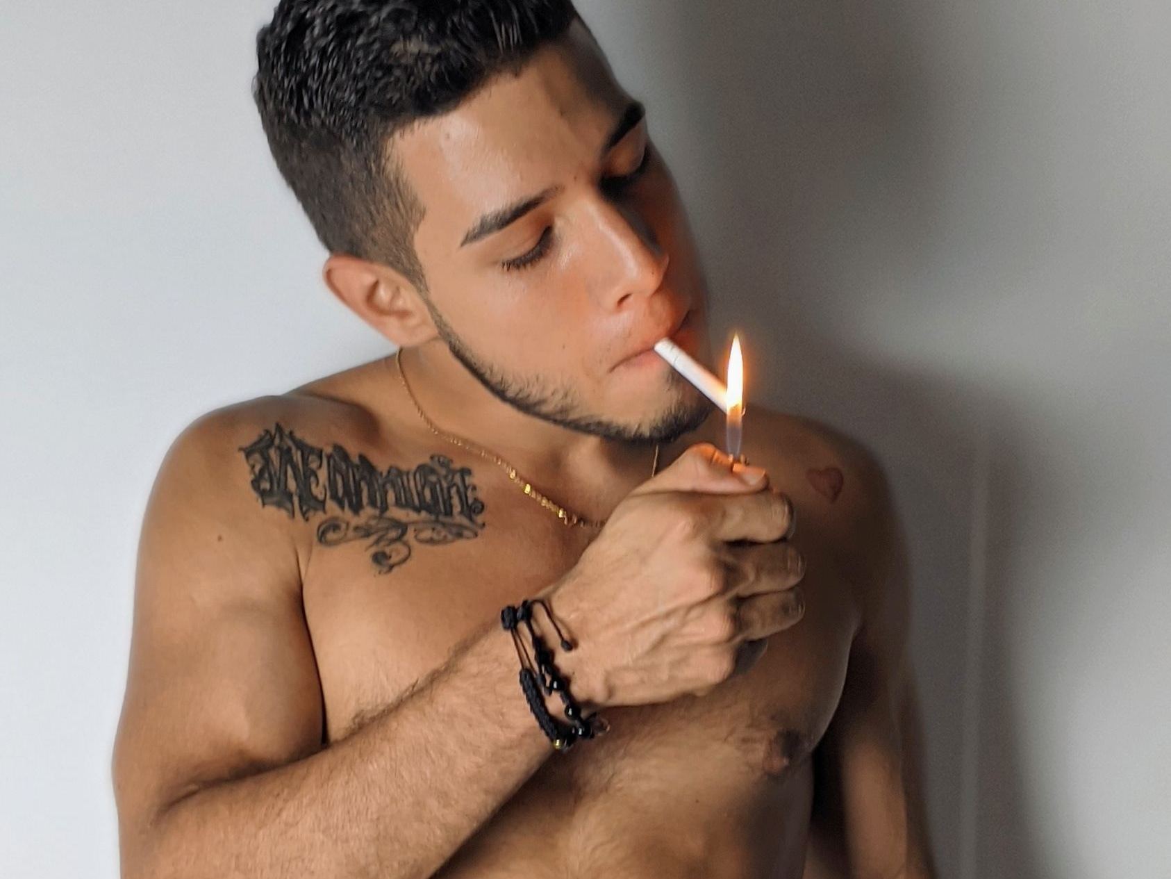 Imagen de perfil de modelo de cámara web de Axel_Noah