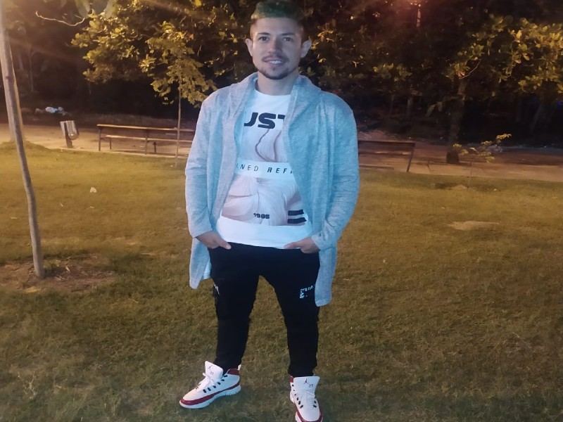 Image de profil du modèle de webcam Bruno_Bravo