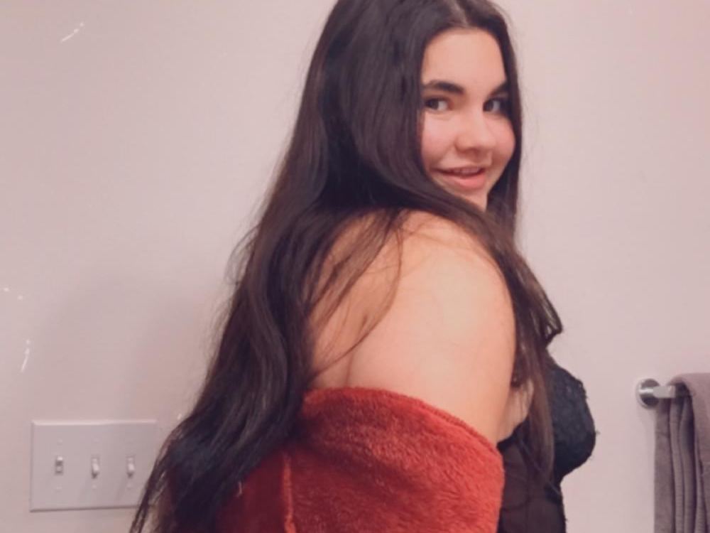 Jade_Rosaline Profilbild des Cam-Modells 