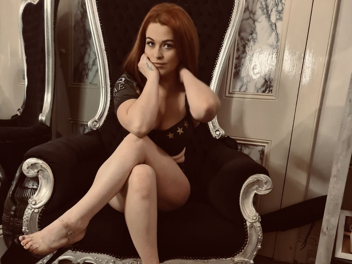 Pollyrocket90 immagine del profilo del modello di cam