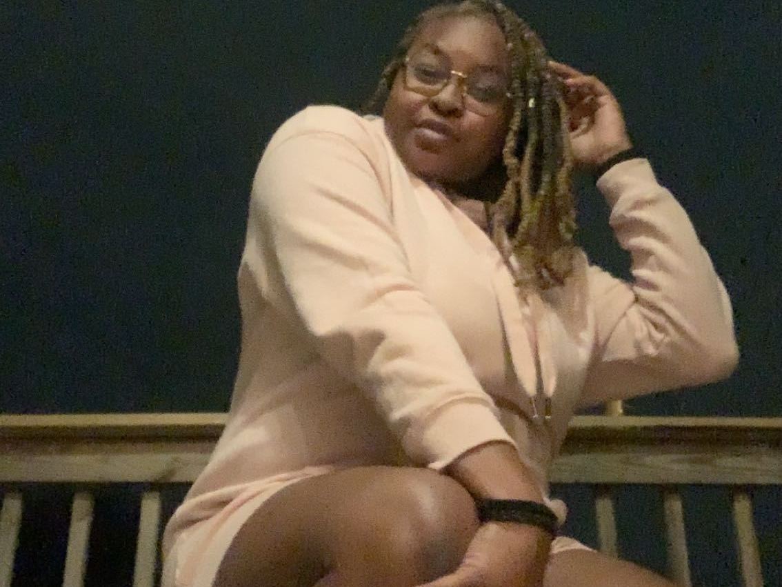MinnieStylez profilbild på webbkameramodell 