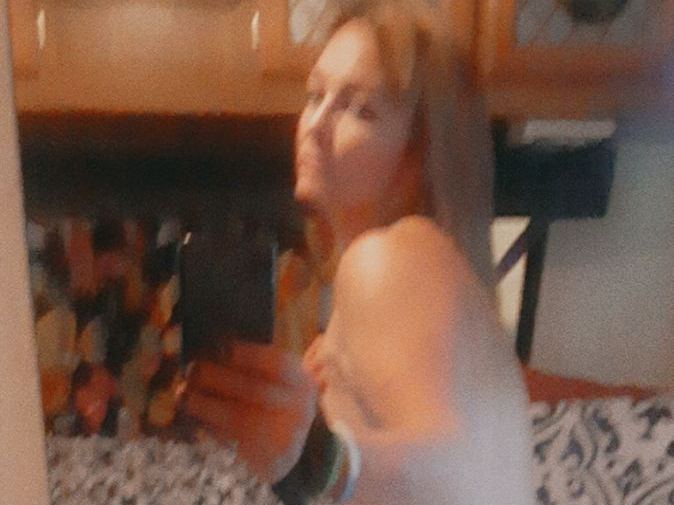Foto de perfil de modelo de webcam de seashell123 