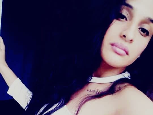 Zainav_Fox cam model profile picture 