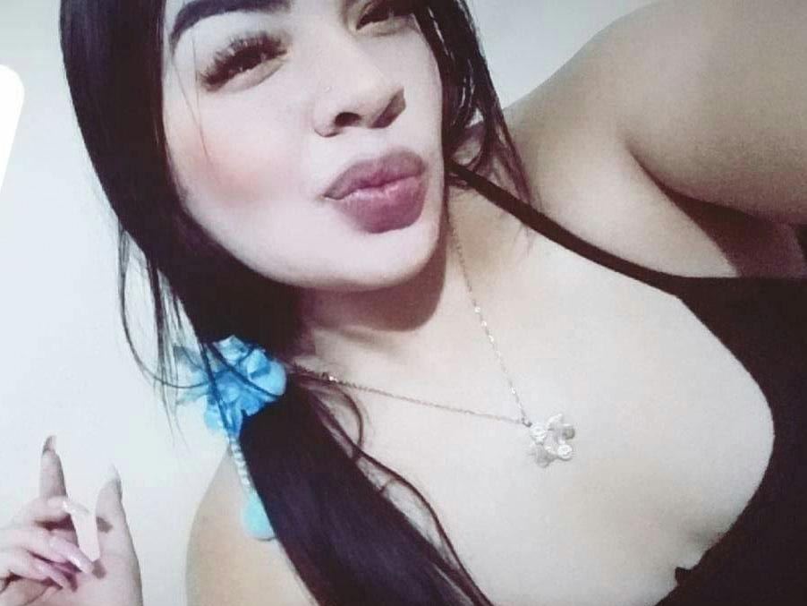 Mia_Rogerss Profilbild des Cam-Modells 