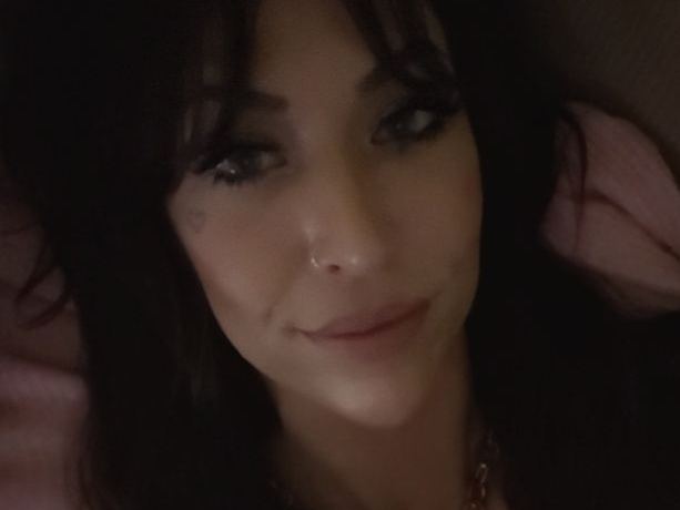 Foto de perfil de modelo de webcam de Lealea87