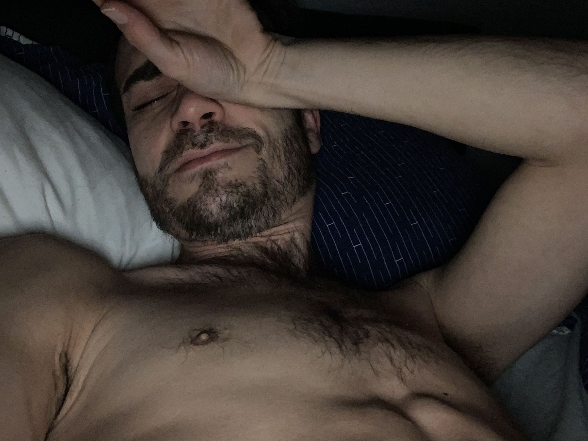 Molhome cam model profile picture 