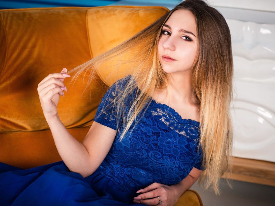 Foto de perfil de modelo de webcam de izabel_cam 