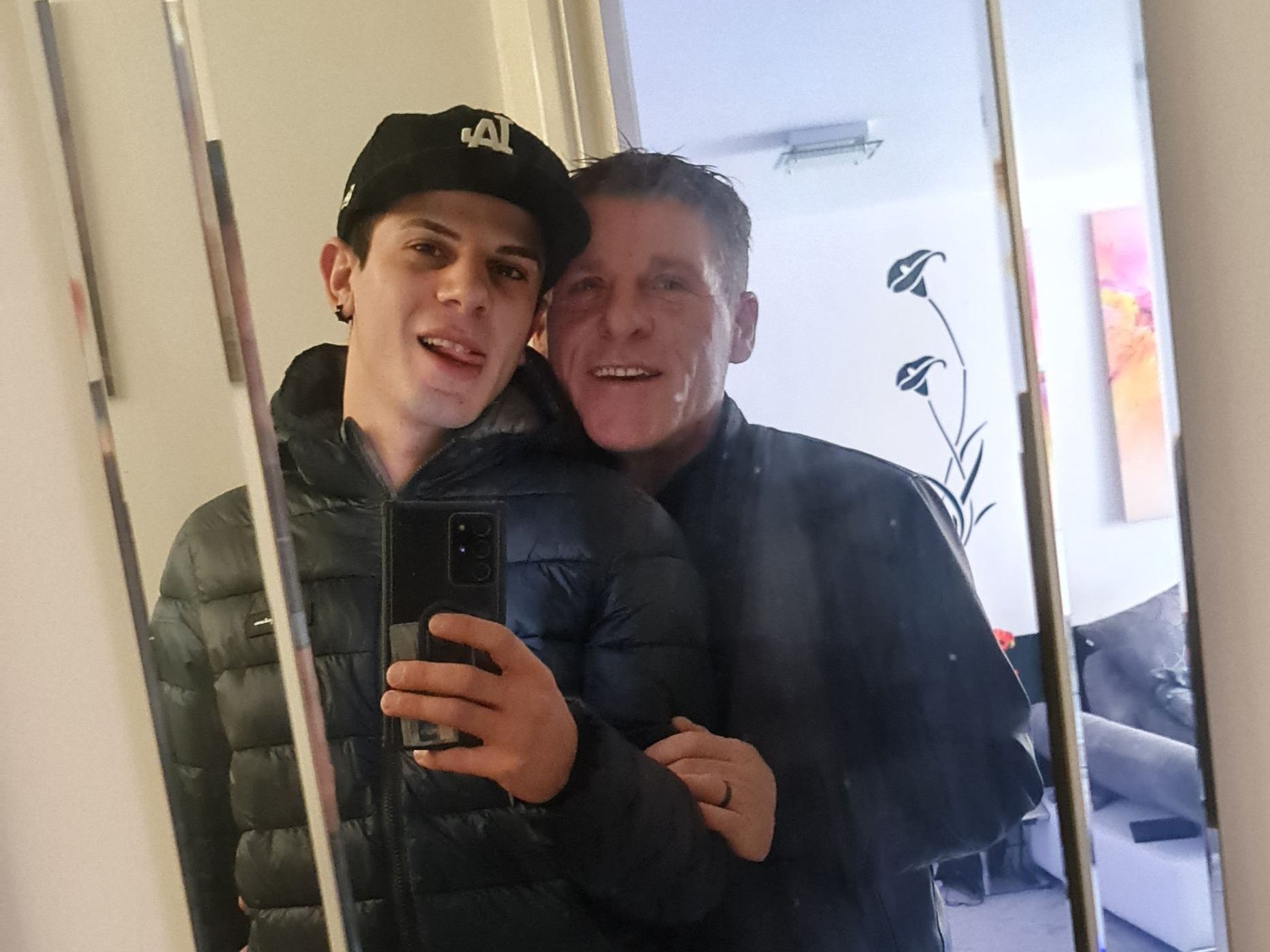 JonnyBebe profilbild på webbkameramodell 