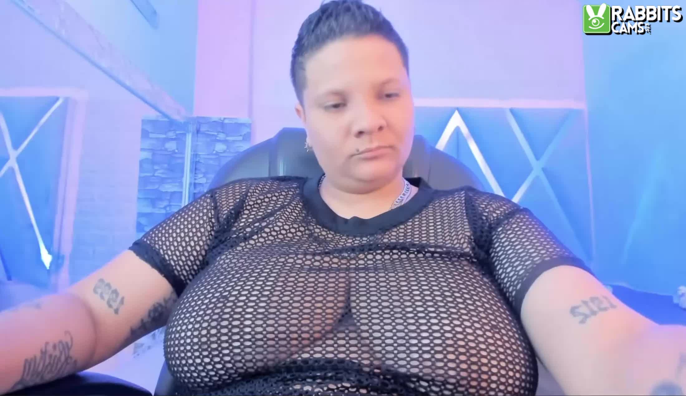 Performer mia_capucci Video 1