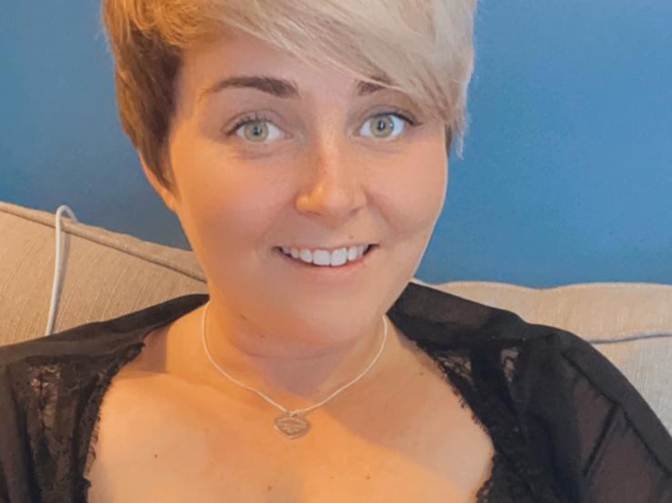 BustyLucyUK profilbild på webbkameramodell 