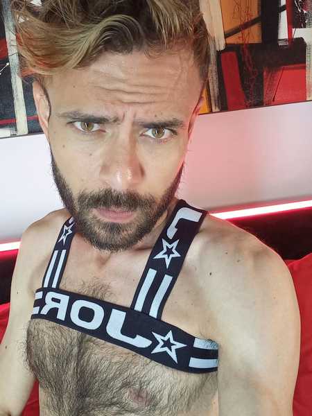 Performer boybear25 Photo 1