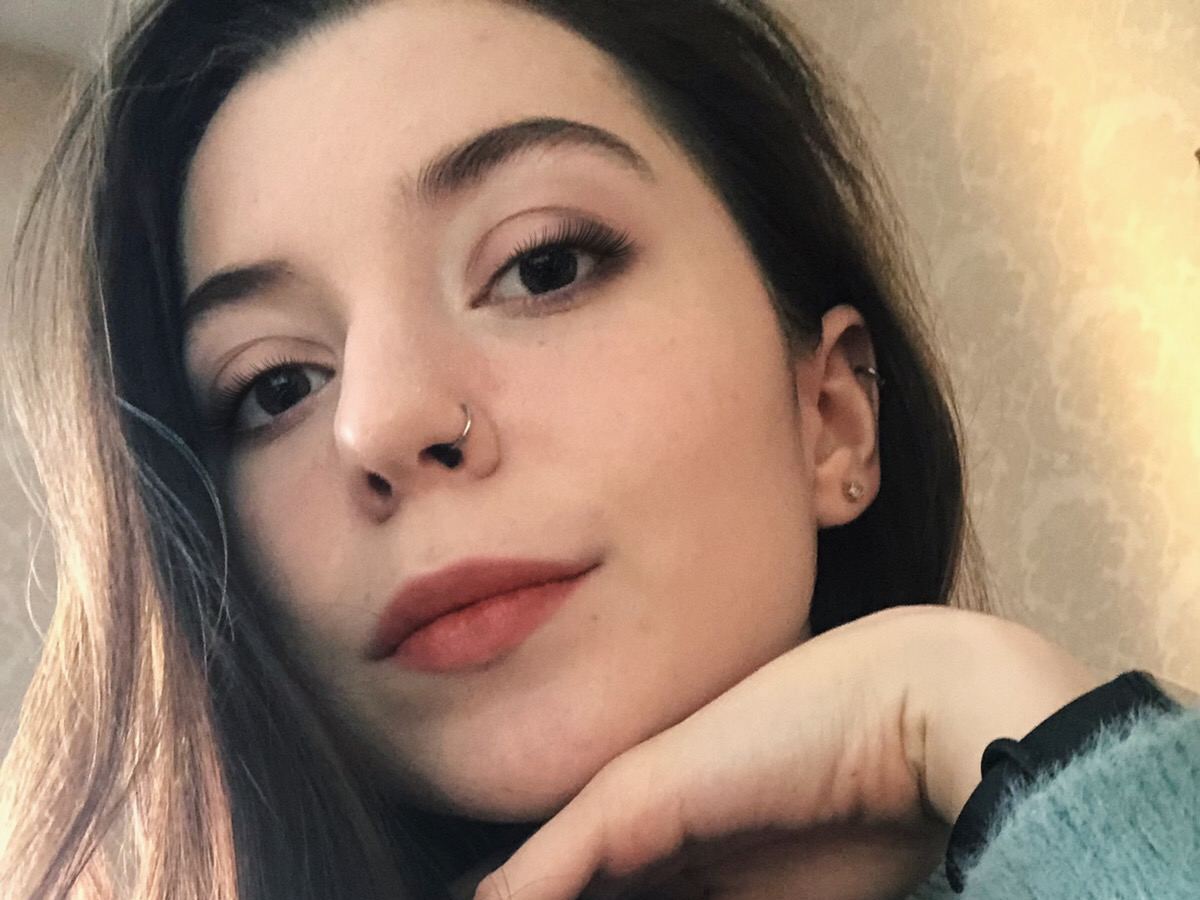 MiaSpark profielfoto van cam model 