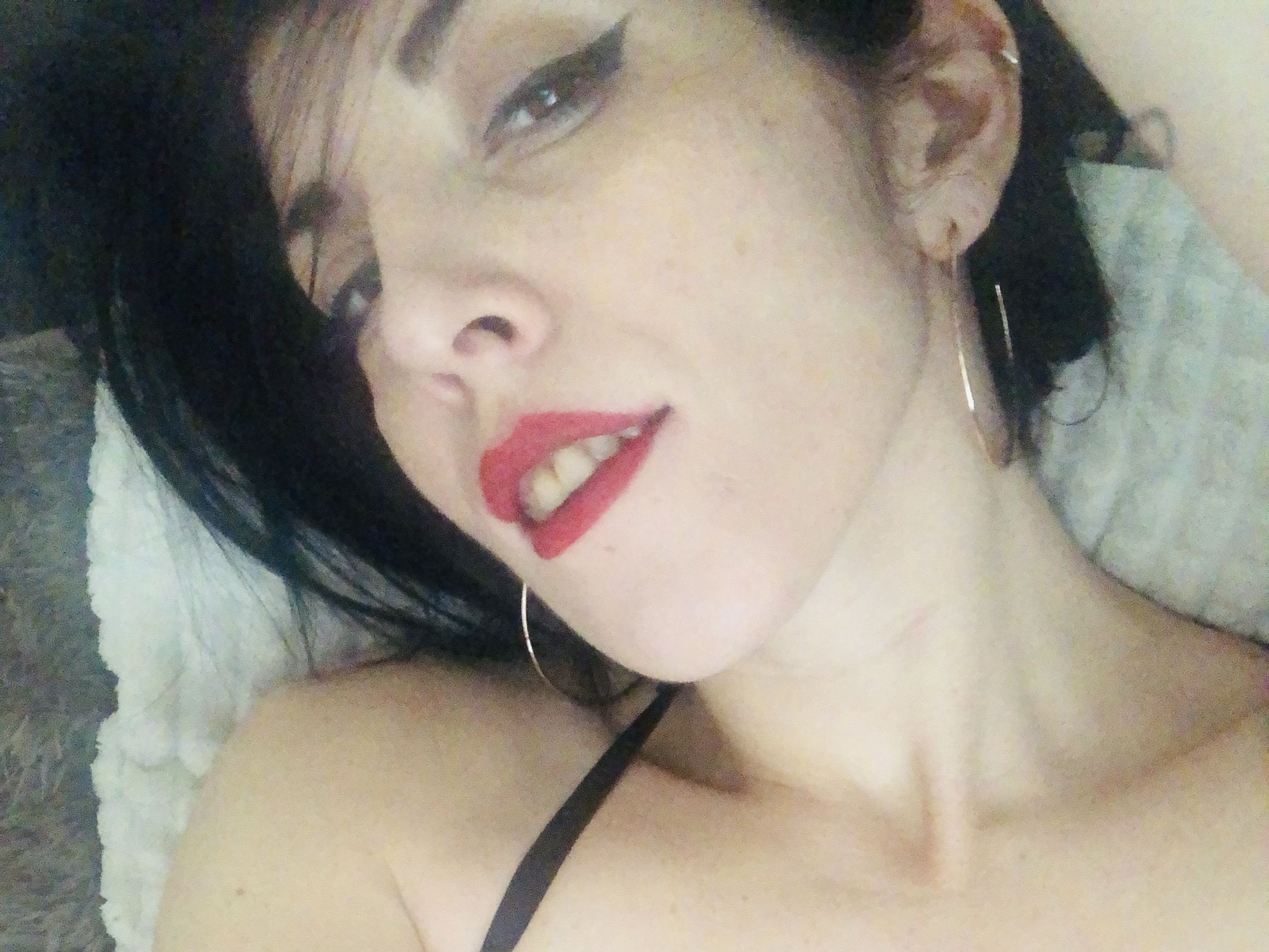 Zagorka cam model profile picture 
